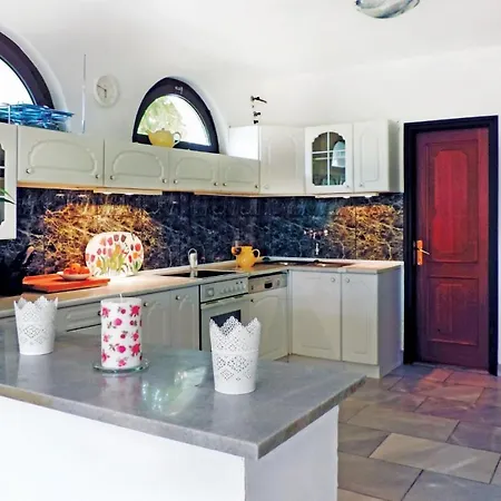 Дом отдыха Toereki Mit Pool *