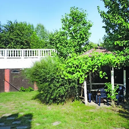 بيت للعطل Toereki Mit Pool