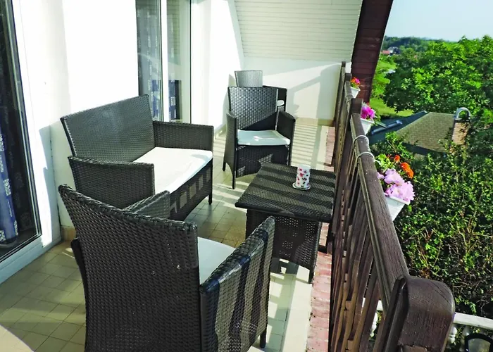 Toereki Mit Pool בית נופש שיופוק