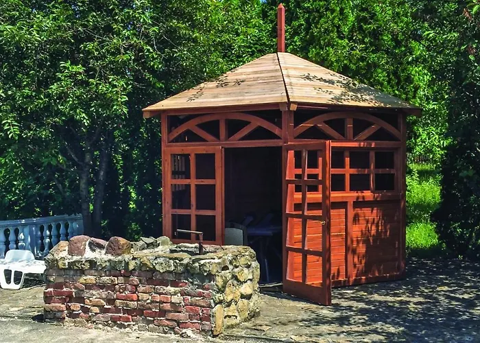 Toereki Mit Pool בית נופש *